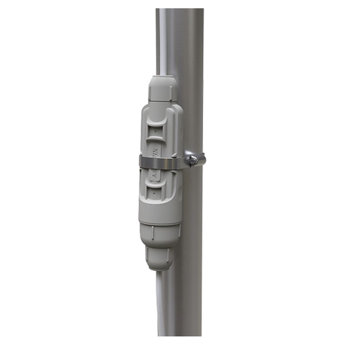 Mikrotik_GPeR-IP67-Case_pe_stalp