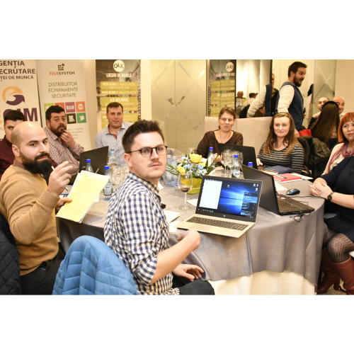 Participanti conferinta Ro-EST